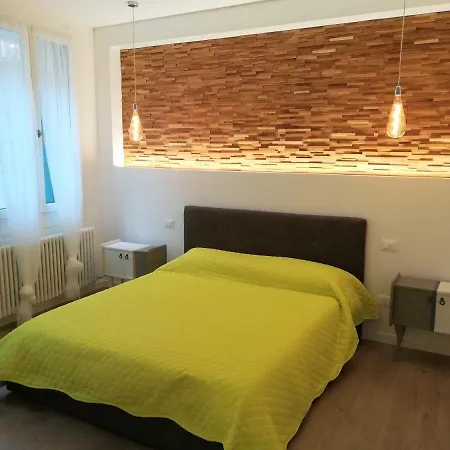 Apartamento Stradella S.corona 13