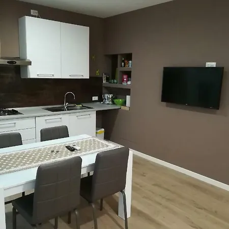 Apartamento Stradella S.corona 13 *