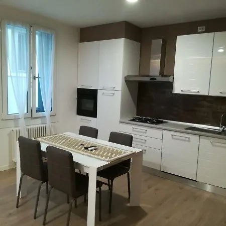 Stradella S.corona 13 Apartamento *
